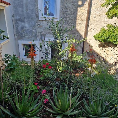 Castel Mali Lošinj Exterior foto