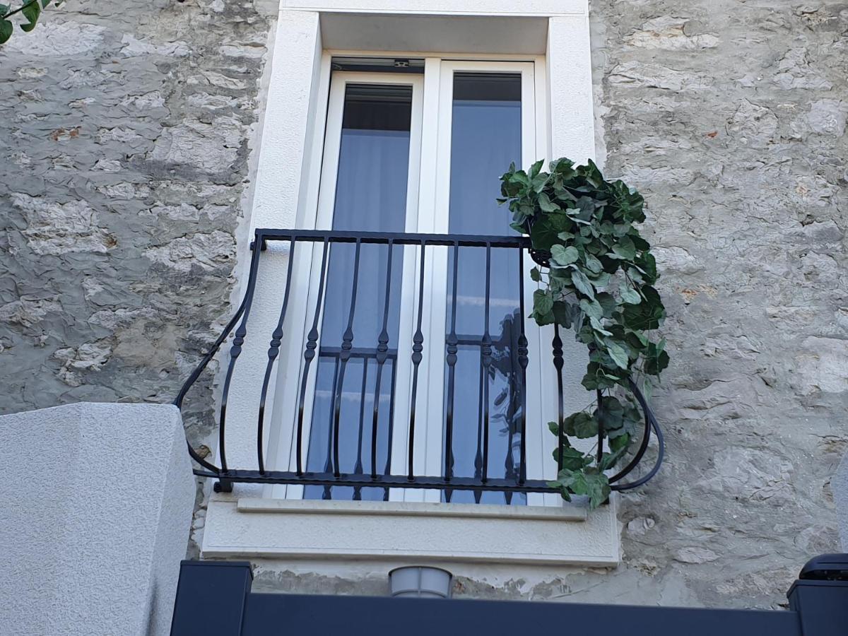 Castel Mali Lošinj Exterior foto